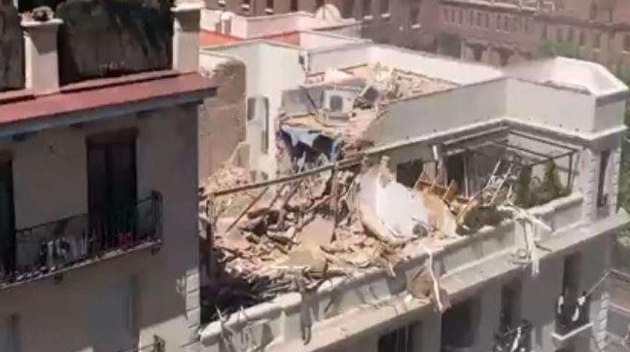 El ático, totalmente destrozado, en una imagen exclusiva de ABC