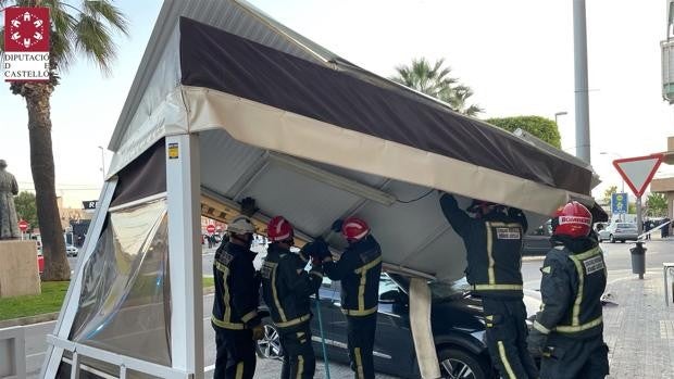 Un coche arrolla la terraza de un bar y deja seis heridos en la localidad castellonense de Burriana