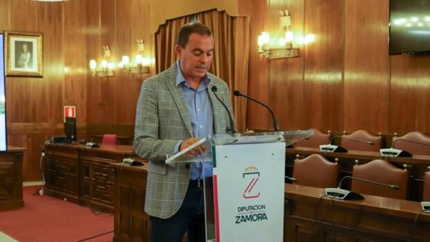 El presidente de la Diputación de Zamora denunciará a un edil de IU por acusarle de justificar el golpe de Estado de 1936