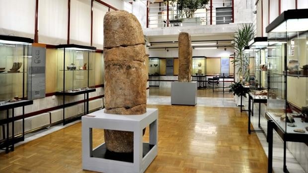 El Museo Numantino de Soria exhibe un nuevo menhir único en Castilla y León