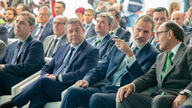 El Rey Felipe VI inaugura en Puertollano la planta de hidrógeno verde de Iberdrola para fabricar amoniaco