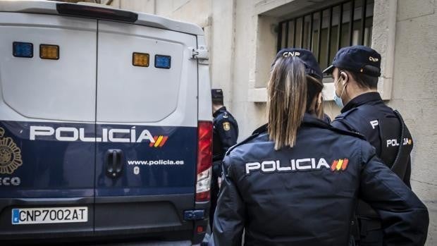 Detenida una mujer en Toledo por usurpar la identidad de otra persona y recibir cobros en una cuenta bancaria