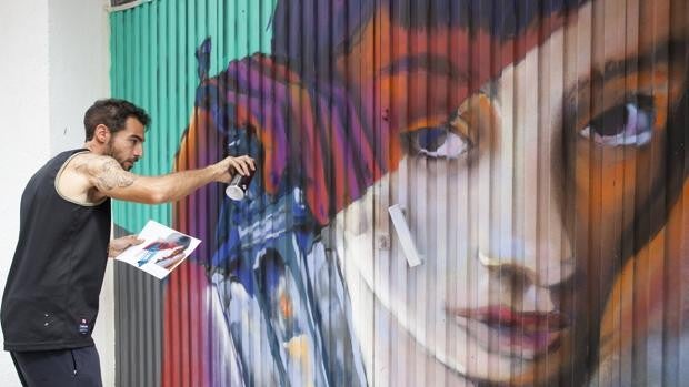 Los artistas del 'spray' compiten en el barrio del Oeste de Salamanca