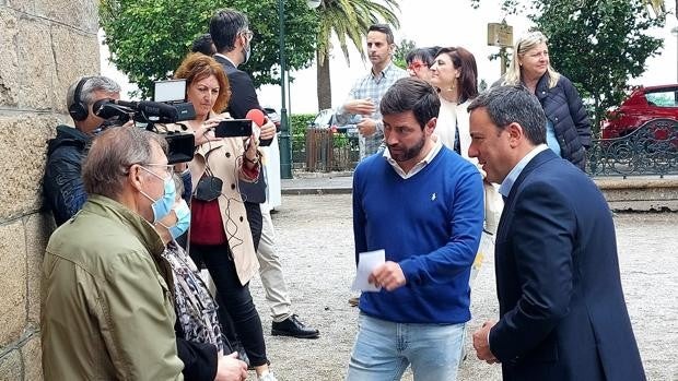 El PSdeG reta a Alfonso Rueda a mostrar sus «principios» en una reunión sobre Orense