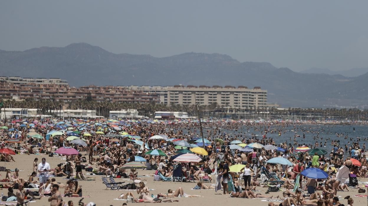 Imagen tomada esta semana en la playa de Las Arenas de Valencia