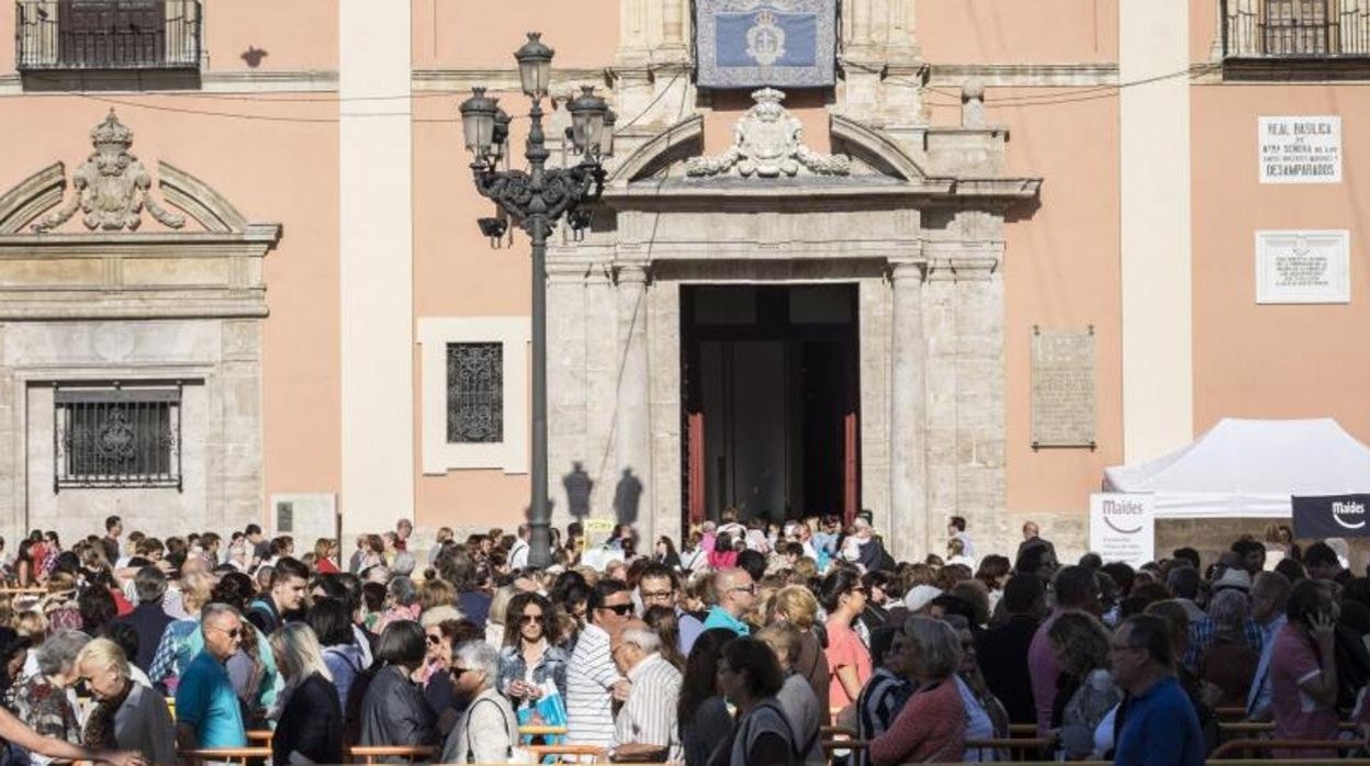 Imagen tomada en la plaza de la Virgen de Valencia