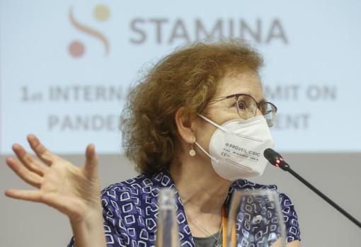 La química, viróloga e inmunóloga española, Margarita de Val, participa en la I Cumbre Internacional en Gestión de Pandemias