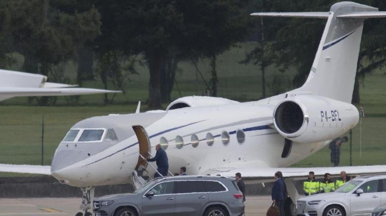El Gulfstream G450 en el viajo Don Juan Carlos a Vigo