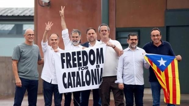 El Supremo rectifica y revisará los indultos del 'procés' con una nueva composición