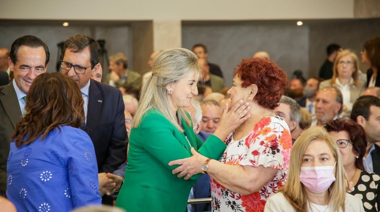 Milagros Tolón, en el desayuno informativo organizado por 'encastillalmancha.es'