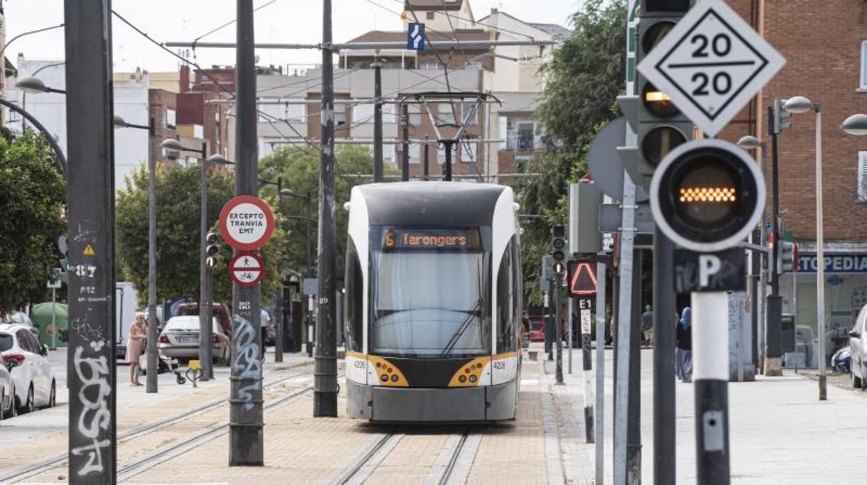 Imagen de archivo de un tranvía del Metro de Valencia