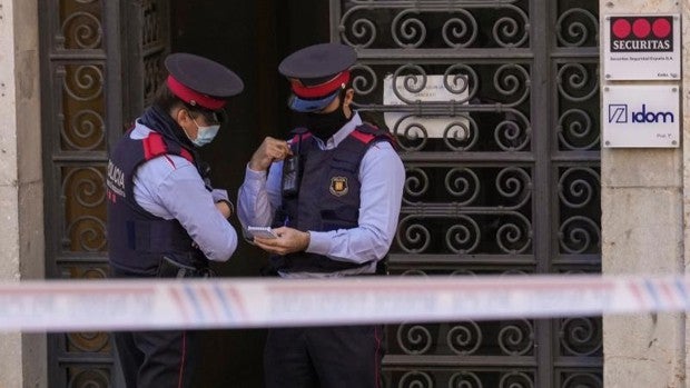 Un hombre se suicida tras ser desahuciado de un piso del Ayuntamiento de Barcelona