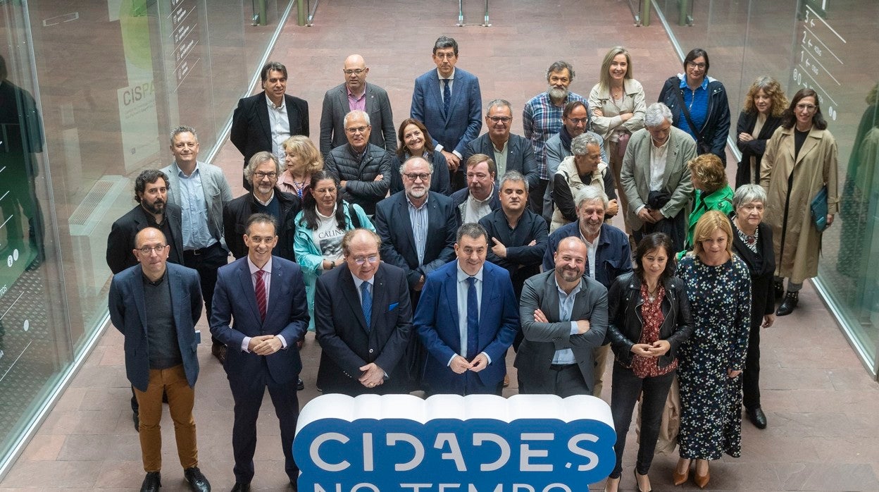 Presentación este miércoles de la exposición 'Cidades no tempo'