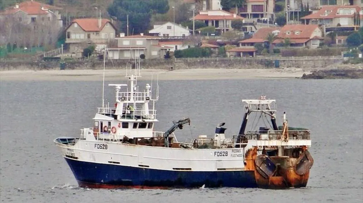 El Naufragio De Otro Barco De Marín, El Piedras, Revive El Del Pitanxo