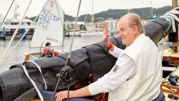 Don Juan Carlos no volverá a España el próximo fin de semana