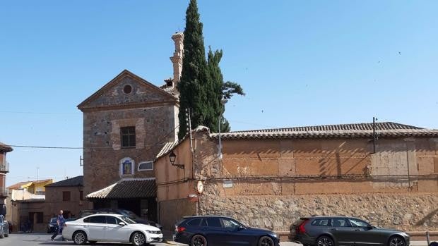 Los tejados del convento carmelita de Consuegra necesitan una reparación urgente