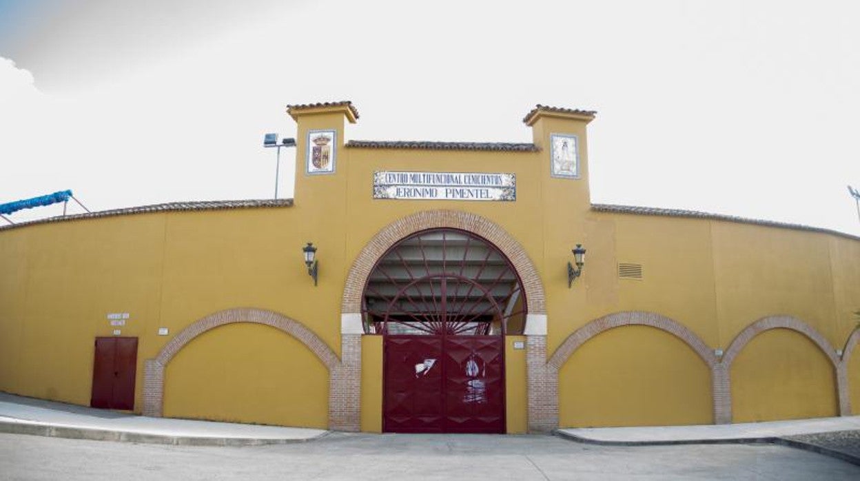 Plaza de Toros de Cenicientos