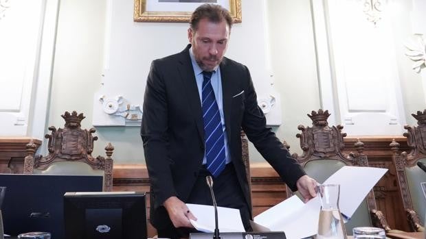 Puente pide «precios contenidos» a los hoteles para no «matar» a la «gallina de los huevos de oro»