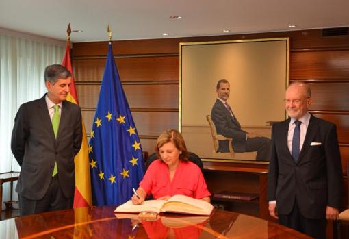 La vicepresidenta europea en el Tribunal Constitucional