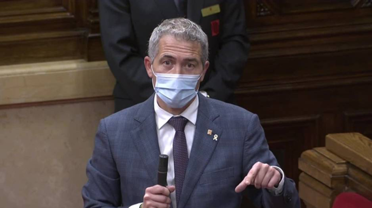 Josep Gonzàlez-Cambray, consejero de Educación, durante una comparecencia en el Parlamento de Cataluña