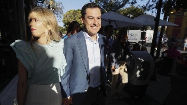 Juanma Moreno: «Las sensaciones son buenas. Sí veo posible una victoria contundente del PP»