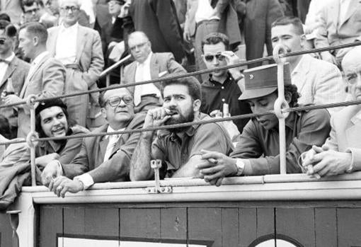 Che Guevara y su equipo, en la plaza de Las Ventas en septiembre de 1959