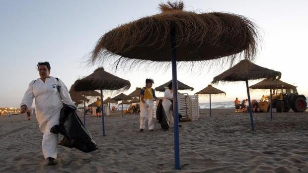 Noche de San Juan 2022 en Valencia: más de mil agentes velarán por la seguridad en las playas