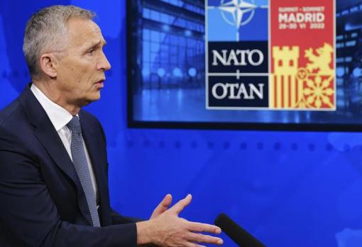 Stoltenberg, durante una entrevista con EFE, este viernes en Bruselas