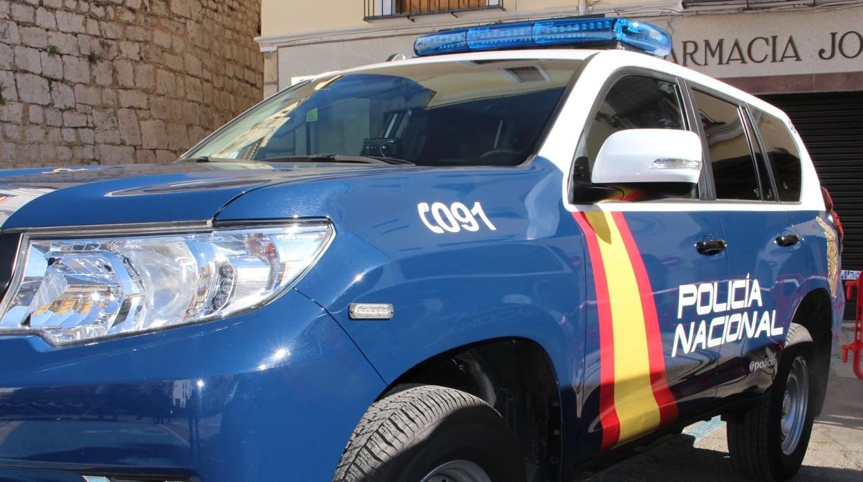 Imagen de recurso de un coche patrulla de la Policía Nacional