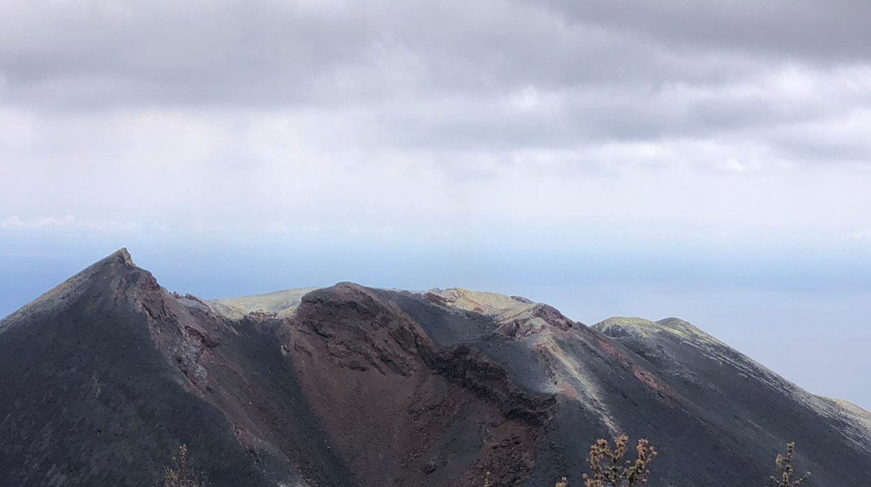 El nuevo volcán aún sin nombre de La Palma