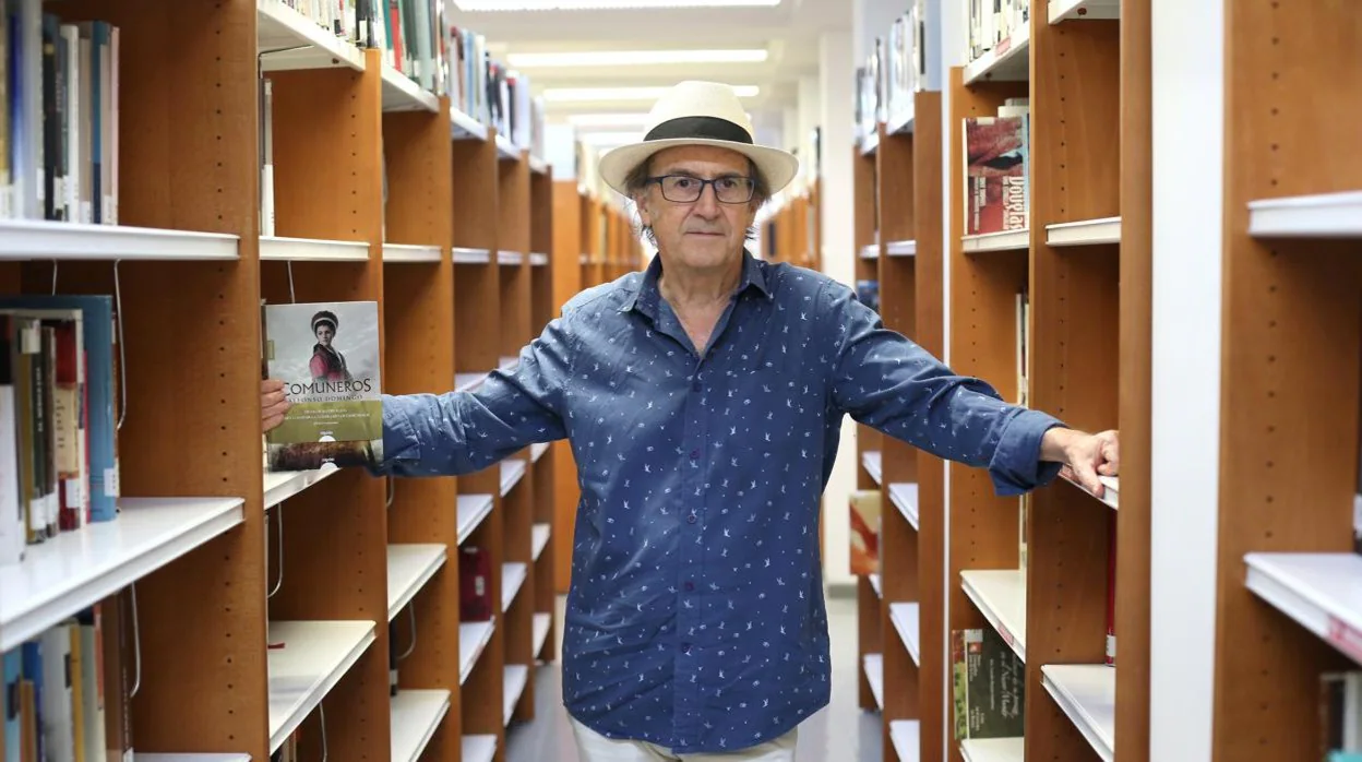 Alfonso Domingo presentó el pasado jueves su libro 'Comuneros' en la Bibioteca de Castilla-La Mancha, en el Alcázar
