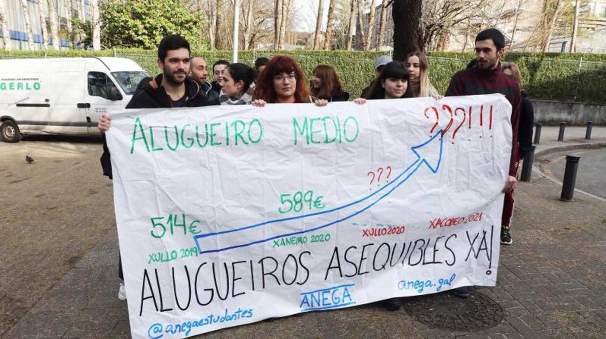 Imagen de archivo de una protesta de estudiantes por el elevado precio de los alquileres