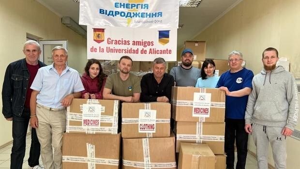 La Universidad de Alicante se vuelca con los refugiados de Ucrania: clases gratis, comedor, transporte y casa
