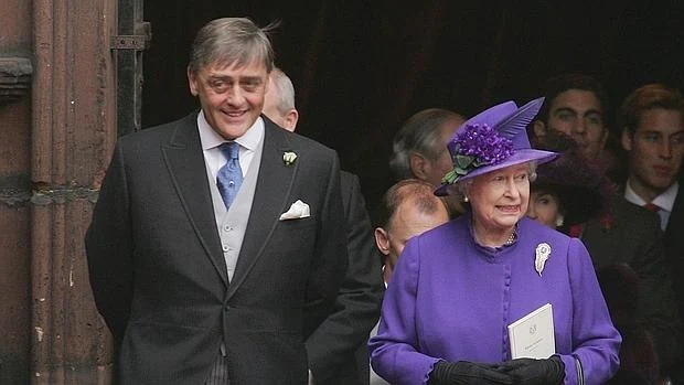 Gerald Grosvenor, duque de Westminster, y la Reina Isabel II de Inglaterra