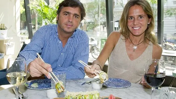 Luis y Bárbara almorzando en Sushita Café