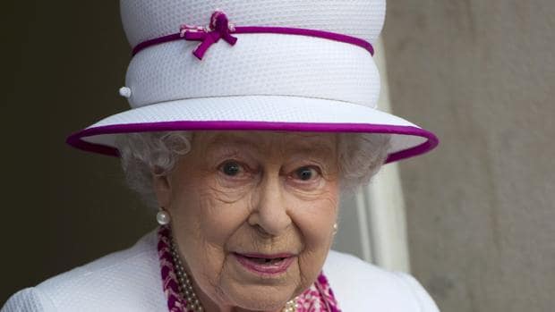 La Reina Isabel II ayer durante un acto en Marlborough House