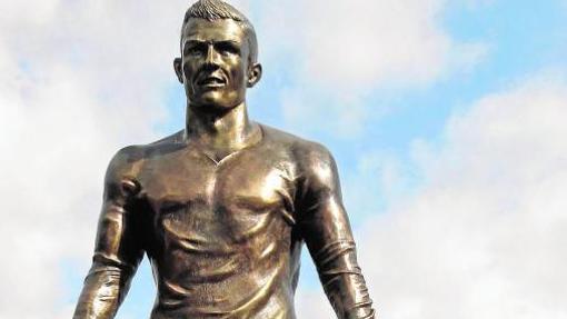 Estatua Cristiano Ronaldo