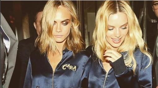 Margot Robbie y Cara Delevingne