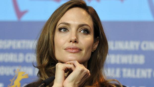 Angelina Jolie contrata a la asesora de la serie 'Scandal' para su divorcio