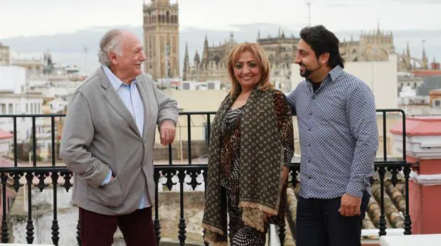 Ricardo Pachón, Dolores Montoya «La Chispa» y Luis, el hijo mayor de Camarón