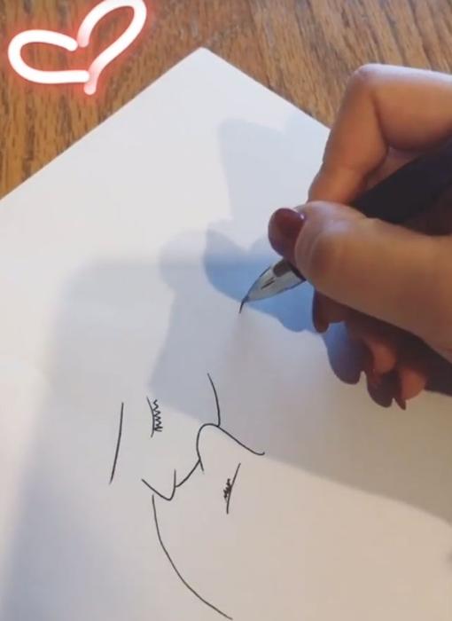 Momento compartido por Laura mientras pintaba la ilustración