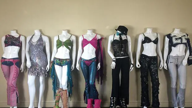 Los trajes que Britney Spears usó en sus conciertos se venden por eBay