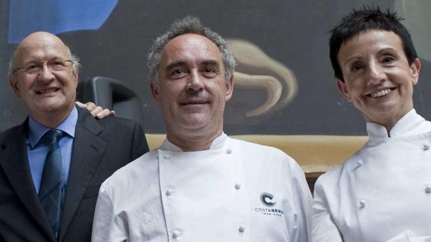 Ferran Adriá cocinará con diez familias en Cádiz