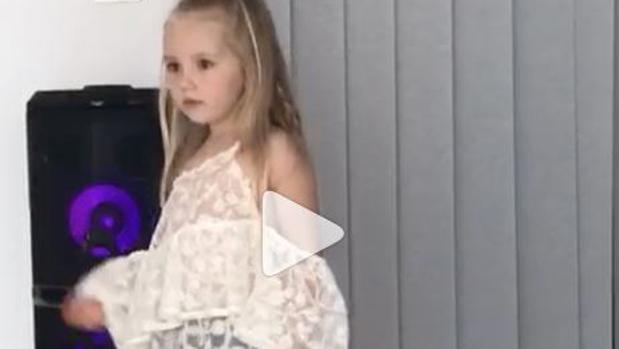 La mini Shakira que logró conquistar el corazón de su ídolo