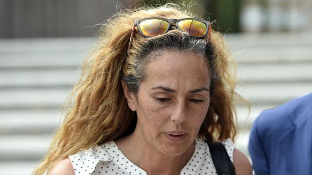Rocío Carrasco a la salida del juicio por la custodia de su hijo