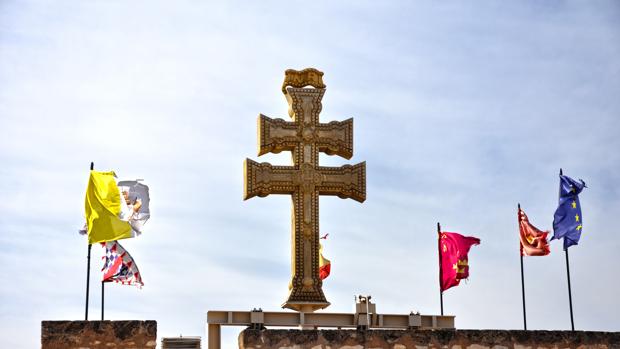 Caravaca, la cruz verdadera más grande