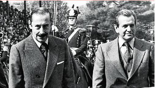 Jorge Zorreguieta junto al dictador argentino Jorge Rafael Videla