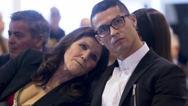 La madre de Cristiano Ronaldo no soporta a Georgina Rodríguez