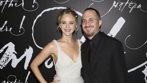 Jennifer Lawrence hace oficial su noviazgo con Darren Aronofsky