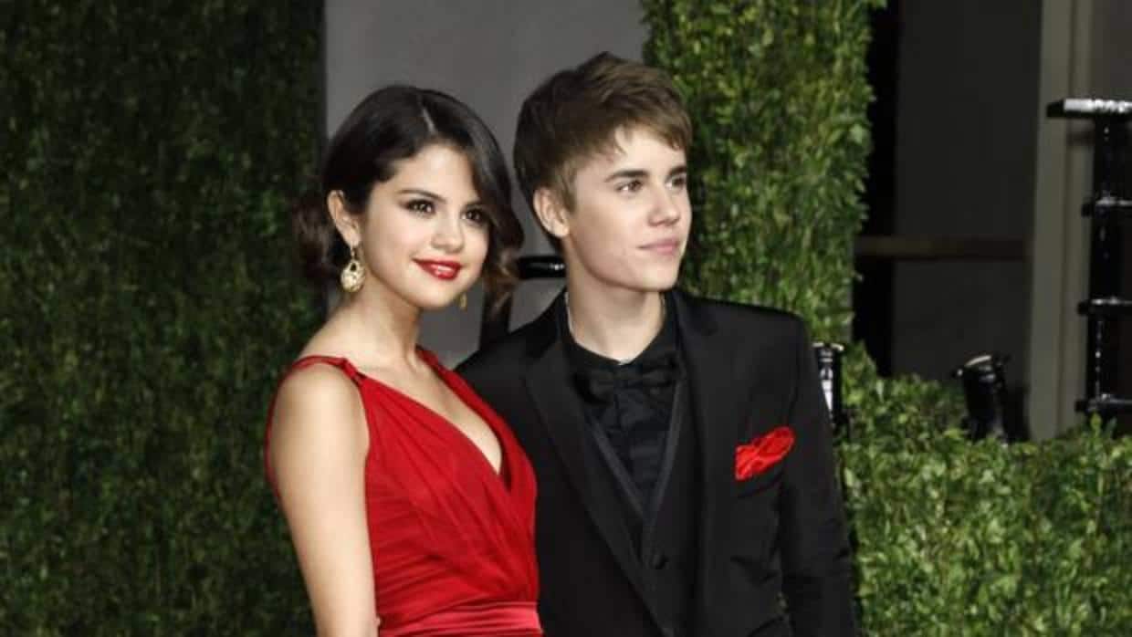 Selena Gómez y Justin Bieber en 2011
